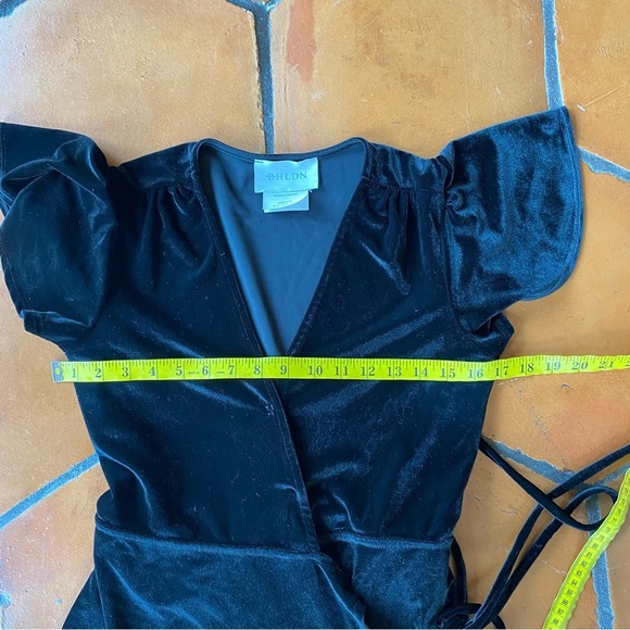Anthropologie BHLDN Black Velvet Mini Wrap Dress Cocktail Stretch Feminine Small - Picture 8 of 8